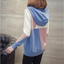 Load image into Gallery viewer, Three Tone Hooded Sweater