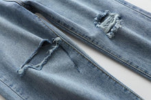 Load image into Gallery viewer, Shredded Jeans