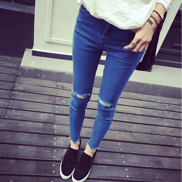 Shredded Pencil Jeans