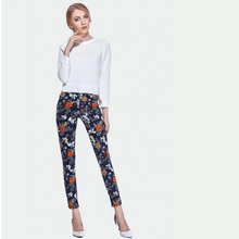 Load image into Gallery viewer, Floral Pencil Pants