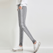Load image into Gallery viewer, Striped Sweatpants
