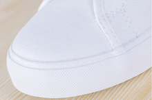 Load image into Gallery viewer, Striped Canvas Sneakers