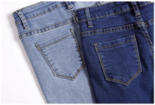 Load image into Gallery viewer, Elastic Pencil Jeans