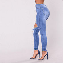 Load image into Gallery viewer, Shredded Jeans