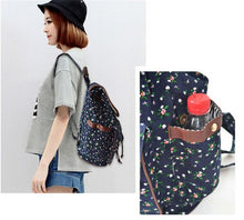 Load image into Gallery viewer, Multipocket Backpack