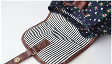 Load image into Gallery viewer, Multipocket Backpack