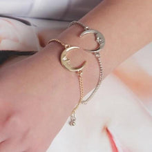 Load image into Gallery viewer, 2 Piece Set Moon &amp; Star Bracelet (2 Colors)