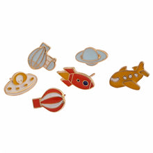 Load image into Gallery viewer, Flight Brooches (5 Styles)