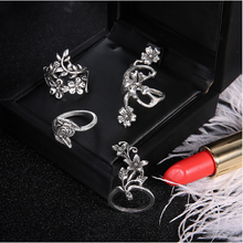 Load image into Gallery viewer, Floral Rings Set