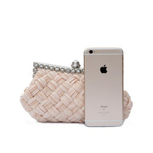 Load image into Gallery viewer, Knitted Evening Clutch