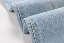 Load image into Gallery viewer, Shredded Jeans