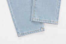 Load image into Gallery viewer, Shredded Jeans