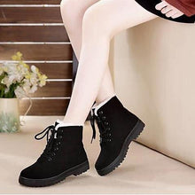Load image into Gallery viewer, Snow Flocking Boots