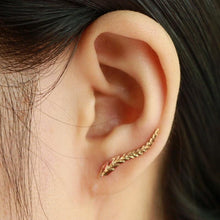 Load image into Gallery viewer, Leaf Earrings