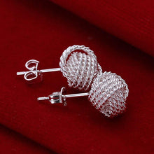 Load image into Gallery viewer, Silver Yarn Knot Earrings