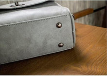 Load image into Gallery viewer, Fashion Carrier Bag