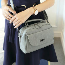 Load image into Gallery viewer, Fashion Carrier Bag