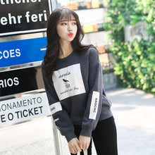 Load image into Gallery viewer, Bird Printed Sweatshirt