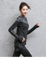 Load image into Gallery viewer, Breathable Sports Hooded Shirt