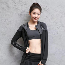 Load image into Gallery viewer, Breathable Sports Hooded Shirt