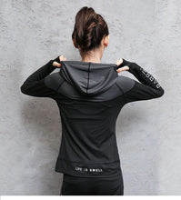 Load image into Gallery viewer, Breathable Sports Hooded Shirt