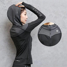 Load image into Gallery viewer, Breathable Sports Hooded Shirt
