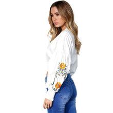 Load image into Gallery viewer, Floral Crop Sweatshirt