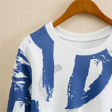Load image into Gallery viewer, O-Neck Crop Sweatshirt