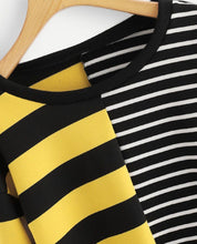 Load image into Gallery viewer, Striped Sweatshirt