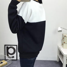 Load image into Gallery viewer, Two Tone Patchwork Sweatshirt