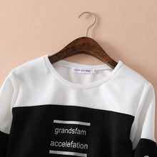 Load image into Gallery viewer, Two Tone Sweatshirt
