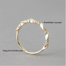 Load image into Gallery viewer, CZ Twist Ring