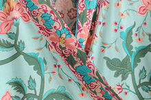 Load image into Gallery viewer, Floral Bow Tie Kimono