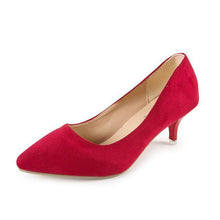 Load image into Gallery viewer, Low Red Pumps