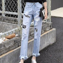Load image into Gallery viewer, Beat Up Jeans