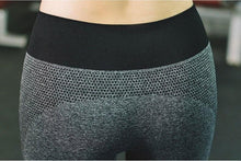 Load image into Gallery viewer, Breathable Sports Leggings (2 Colors)