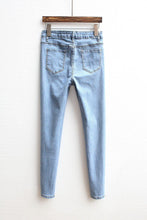 Load image into Gallery viewer, Pencil Jeans