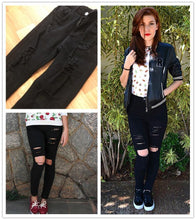 Load image into Gallery viewer, Shredded Pencil Jeans