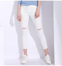 Load image into Gallery viewer, Shredded Slim Jeans