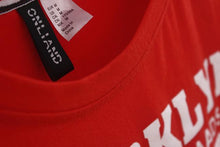 Load image into Gallery viewer, BROOKLYN 76 Crop T-Shirt