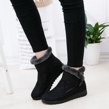 Load image into Gallery viewer, Fluffy Snow Boots