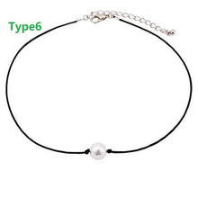 Load image into Gallery viewer, Star &amp; Moon Necklace