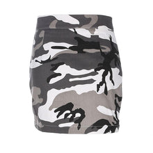Load image into Gallery viewer, Camouflage Zipper Mini Skirt