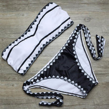 Load image into Gallery viewer, Patterned Bikini Set