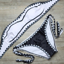 Load image into Gallery viewer, Patterned Bikini Set
