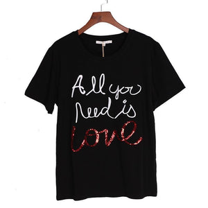 'All you need is love' T-Shirt