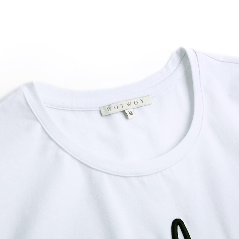 'All you need is love' T-Shirt
