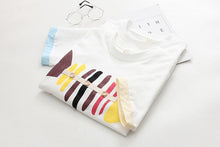 Load image into Gallery viewer, Fish Appliques T-Shirt