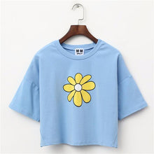 Load image into Gallery viewer, Floral Crop T-Shirt