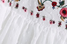 Load image into Gallery viewer, Floral Embroidery Seersucker Blouse